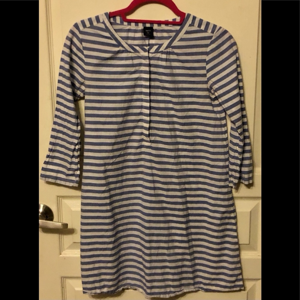 💕Gap Kids Blue&White Striped Pull Over Top💕